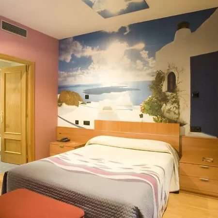 Acropolis Motel