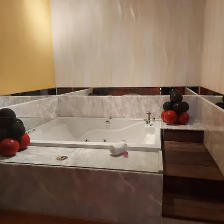 Motel Acropolis 3*