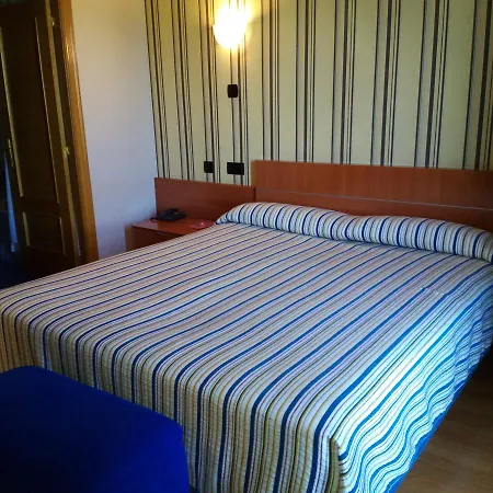 Acropolis 3*