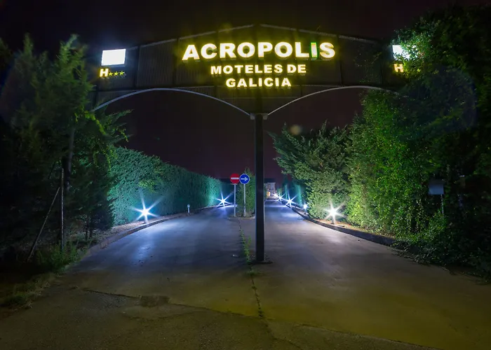 Motel Acropolis 3*
